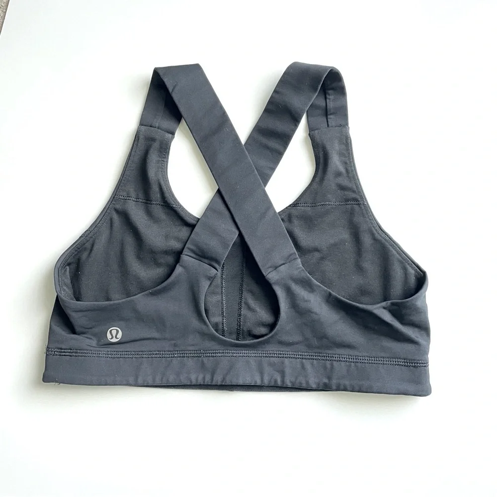 Lululemon - Picture 5 of 7